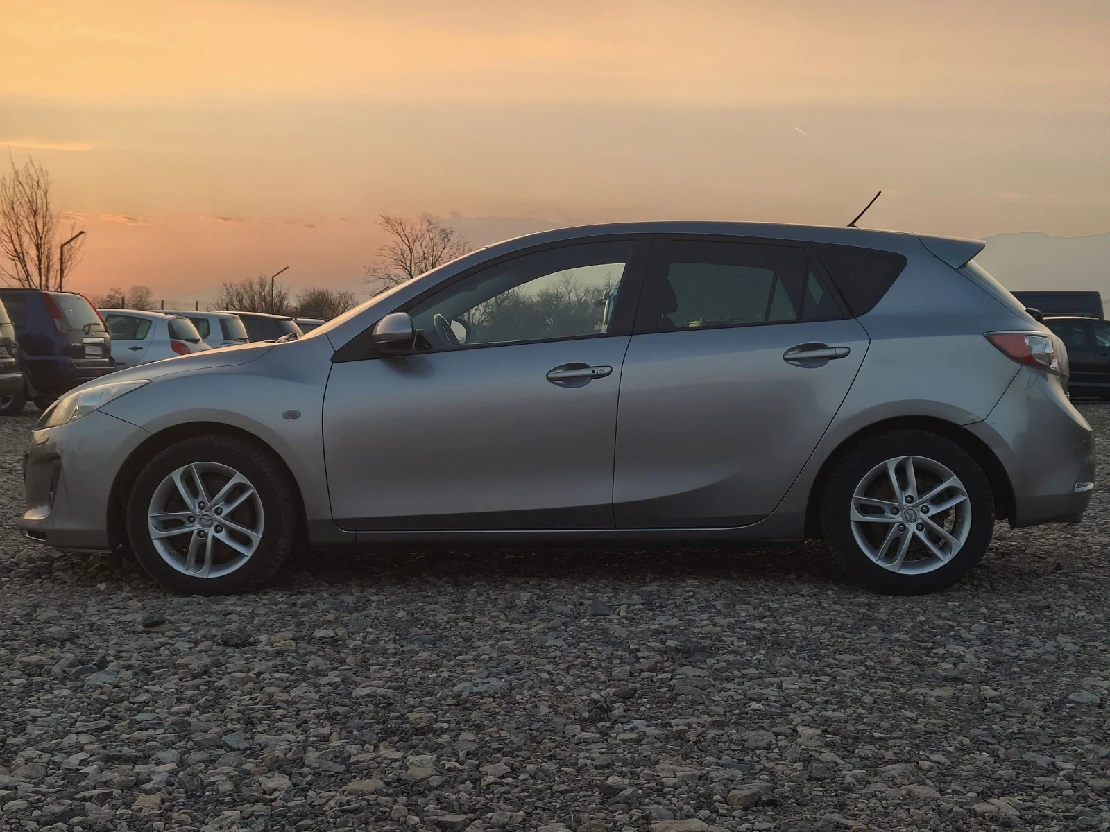 Mazda 3 2.2D 150 Navi FACELIFT, снимка 3 - Автомобили и джипове - 52886101
