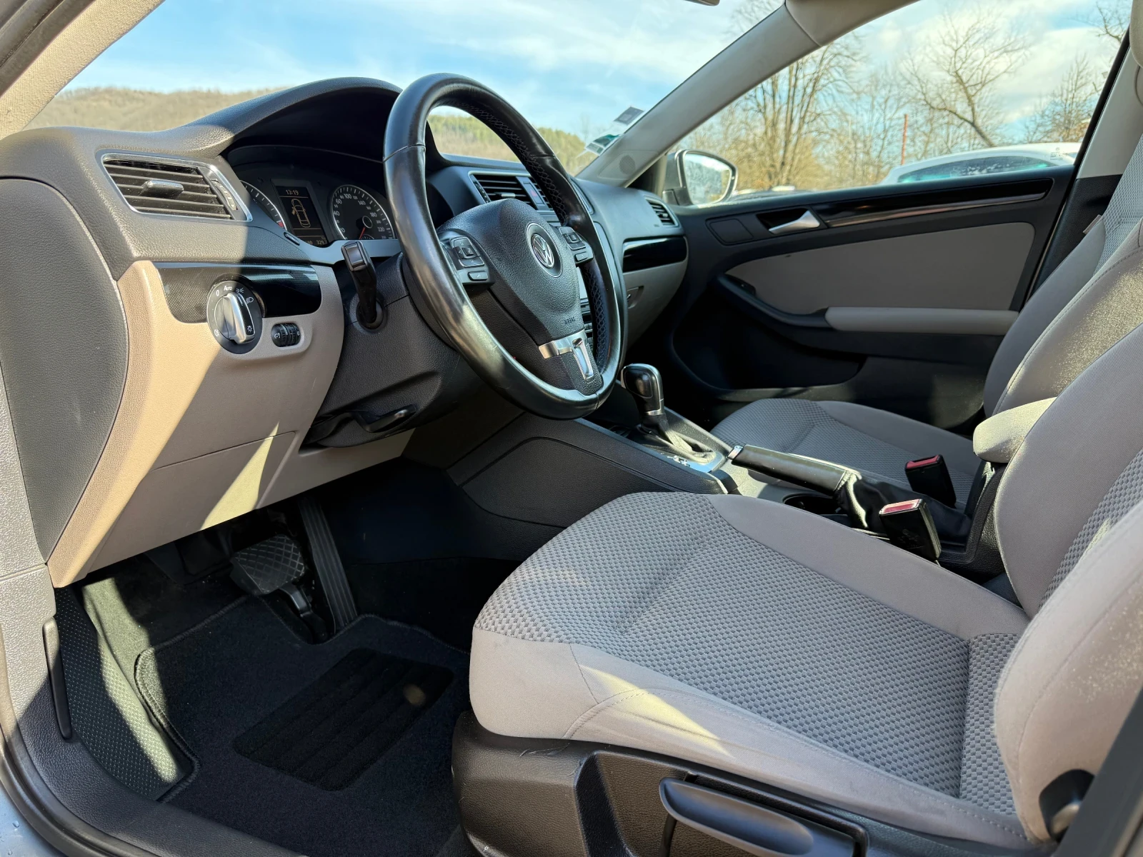 VW Jetta 1.6TDI 228000km!!! ������!!! | Mobile.bg � ����������� 6