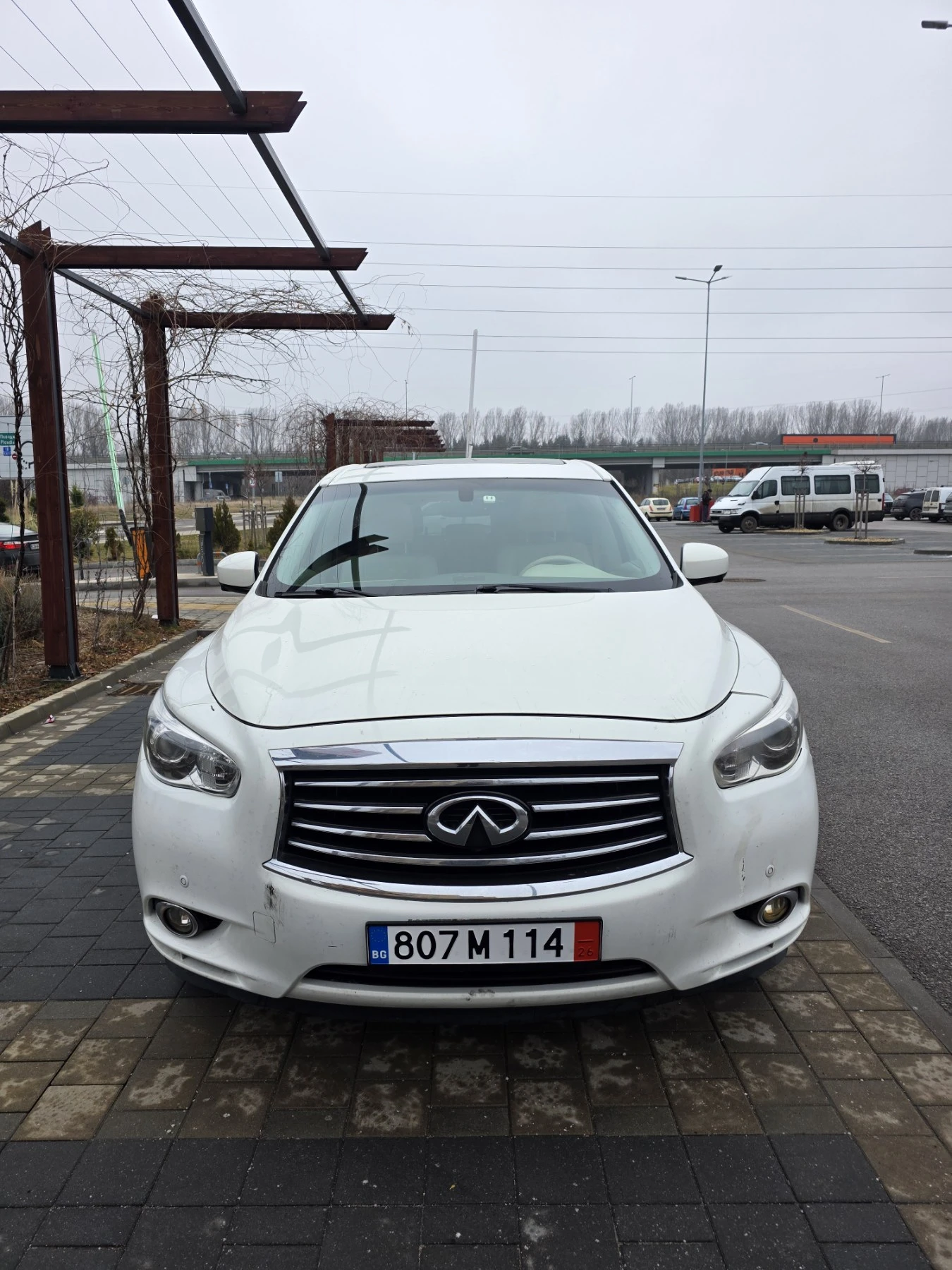 Infiniti J JX35 - изображение 4