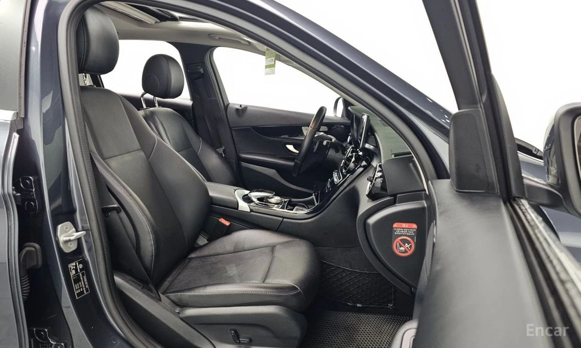 Mercedes-Benz C 200, снимка 11 - Автомобили и джипове - 53985006