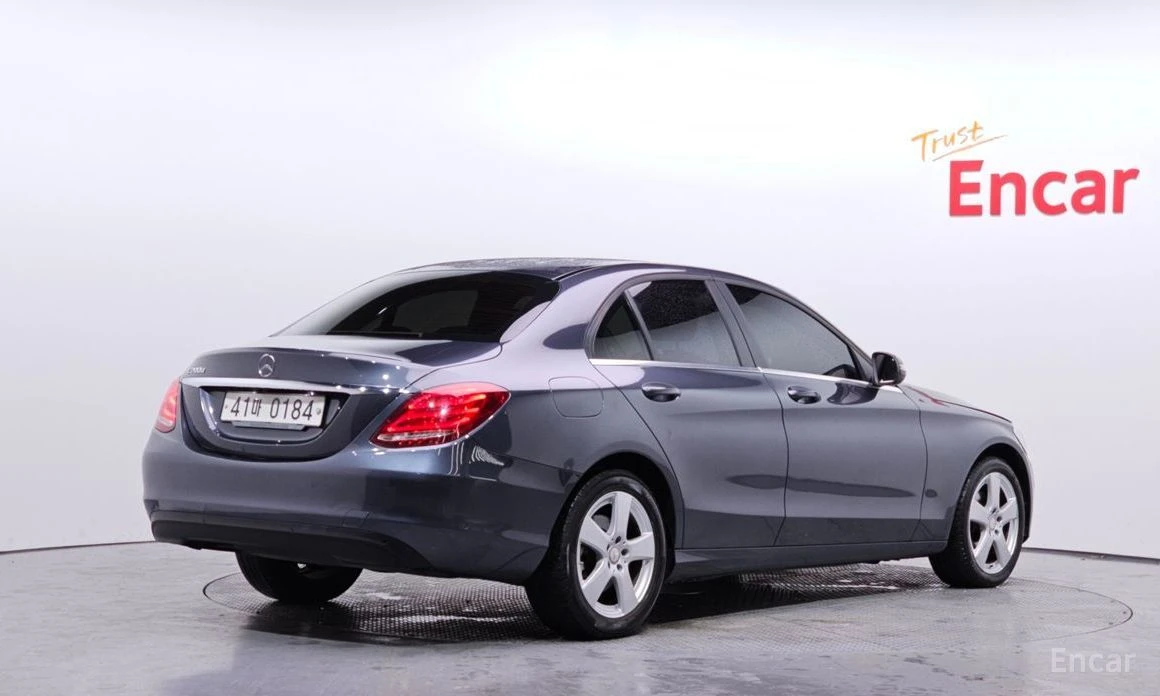Mercedes-Benz C 200, снимка 2 - Автомобили и джипове - 53985006