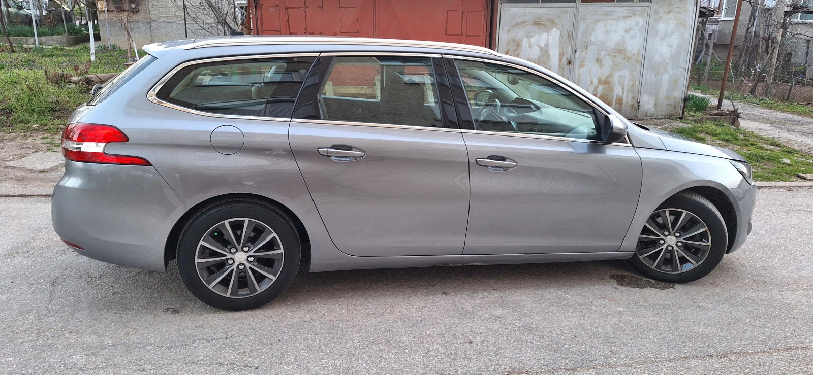 Peugeot 308 2.0HDI EURO 6, снимка 3 - Автомобили и джипове - 53989600