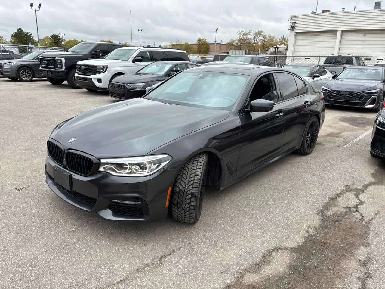 BMW 540 | DISTRONIC | 360 | ДВА КЛЮЧА | + ГУМИ | 
