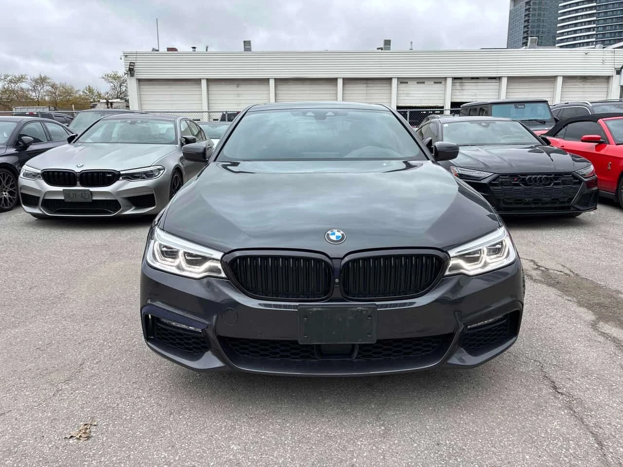 BMW 540 | DISTRONIC | 360 | ДВА КЛЮЧА | + ГУМИ | , снимка 6 - Автомобили и джипове - 54613507