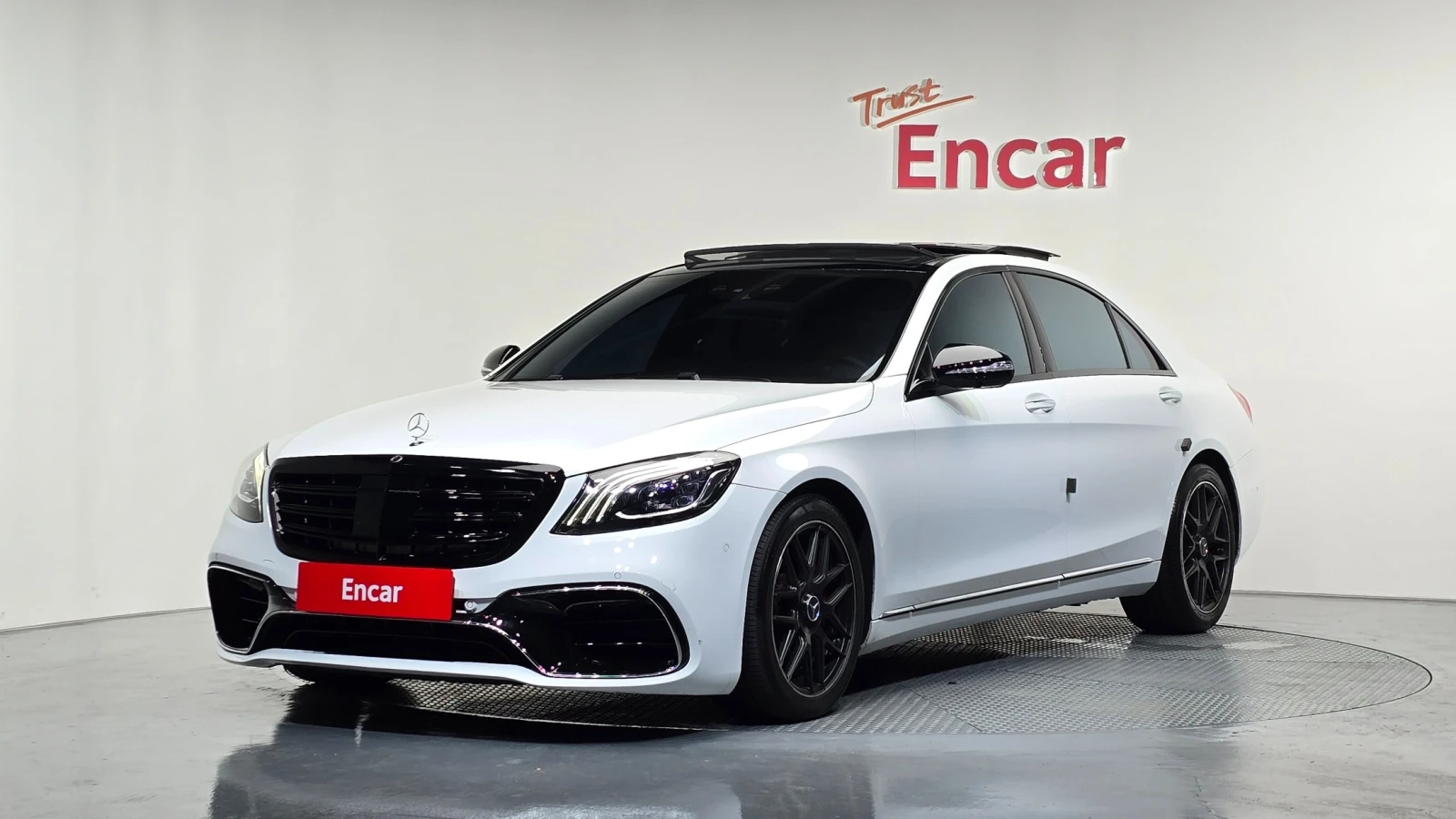 Mercedes-Benz S 350 D* Long* Pano* Keyless* TV, снимка 3 - Автомобили и джипове - 55245247