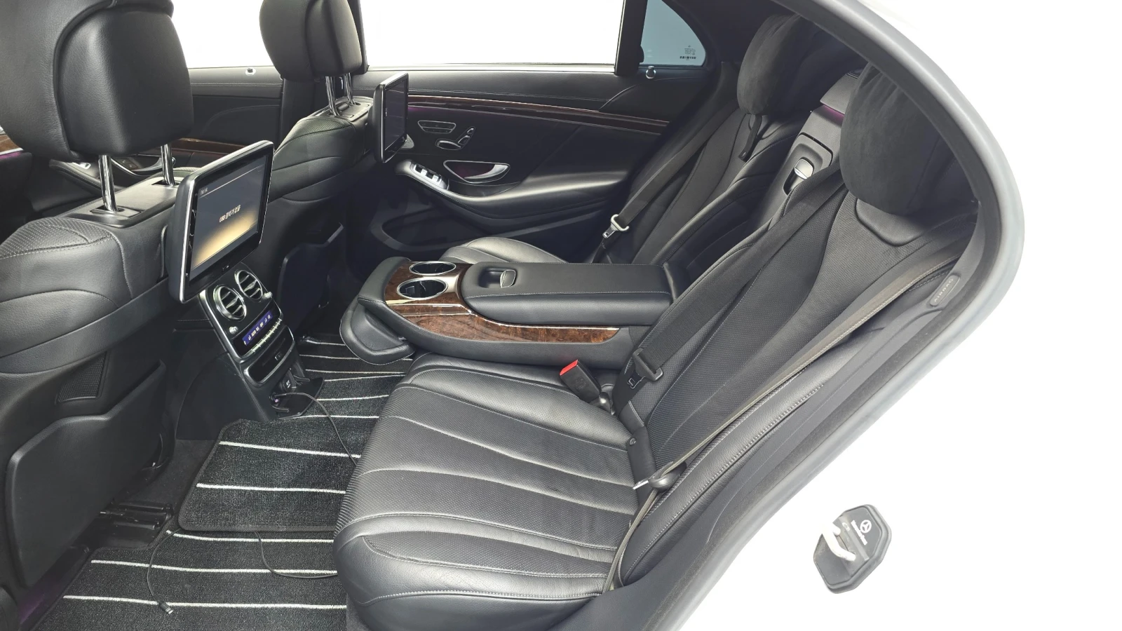 Mercedes-Benz S 350 D* Long* Pano* Keyless* TV, снимка 13 - Автомобили и джипове - 55245247