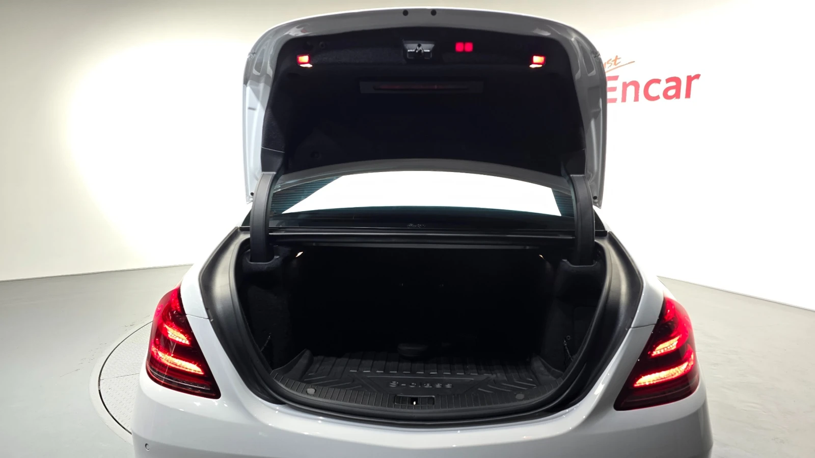 Mercedes-Benz S 350 D* Long* Pano* Keyless* TV, снимка 7 - Автомобили и джипове - 55245247