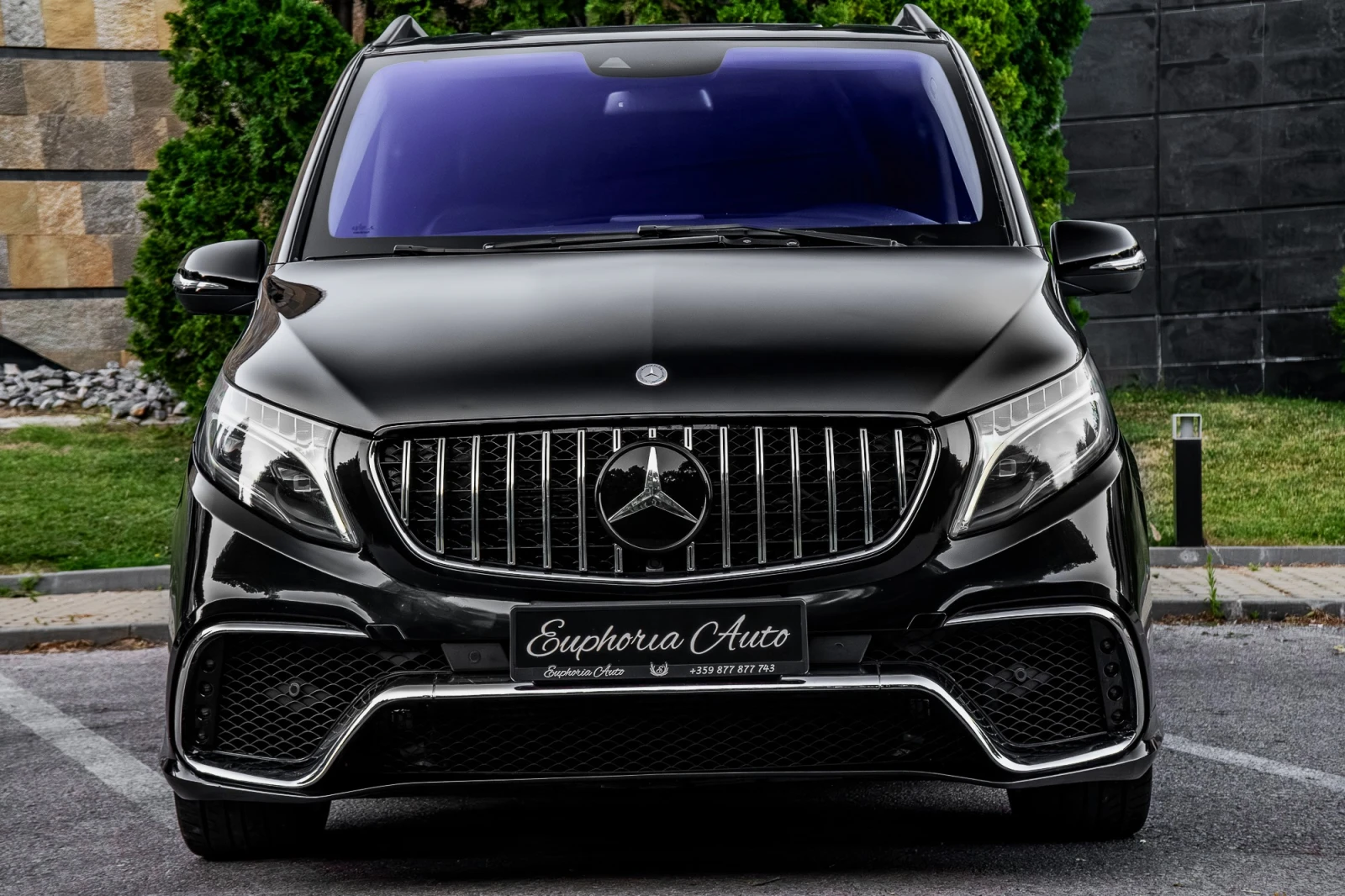 Mercedes-Benz Viano V220d EXTRALONG* AMG* BIG SCREAN* BUSINESS CLASS , снимка 8 - Автомобили и джипове - 55504788