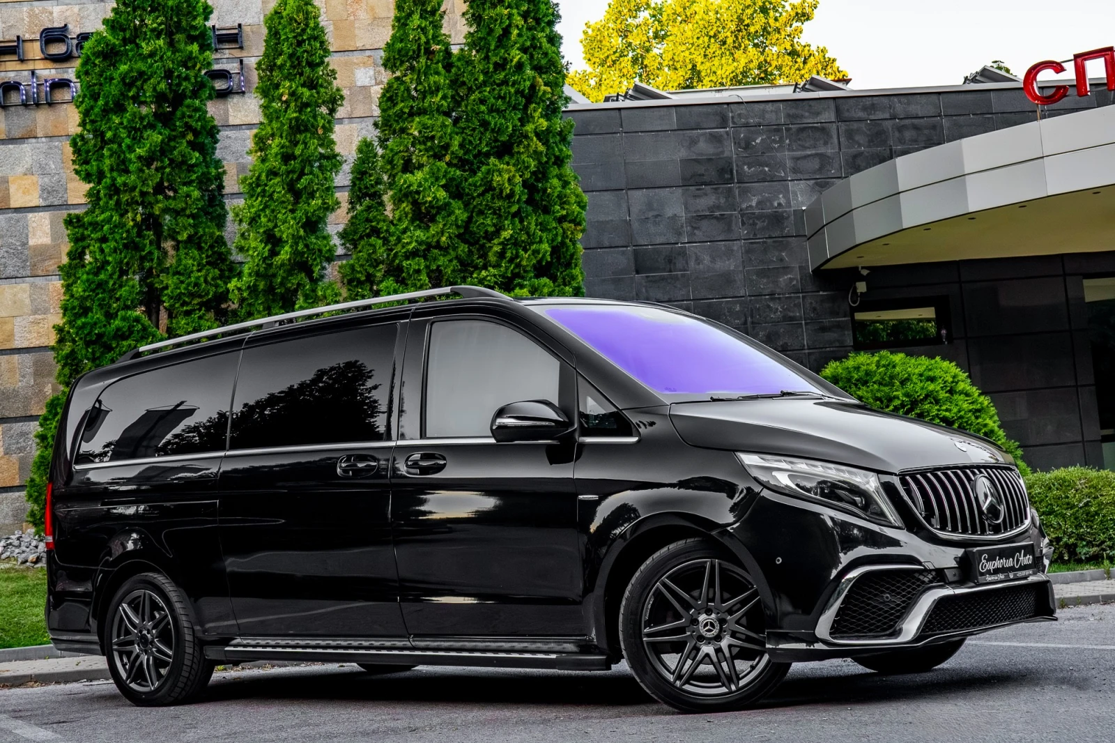 Mercedes-Benz Viano V220d EXTRALONG* AMG* BIG SCREAN* BUSINESS CLASS , снимка 7 - Автомобили и джипове - 55504788
