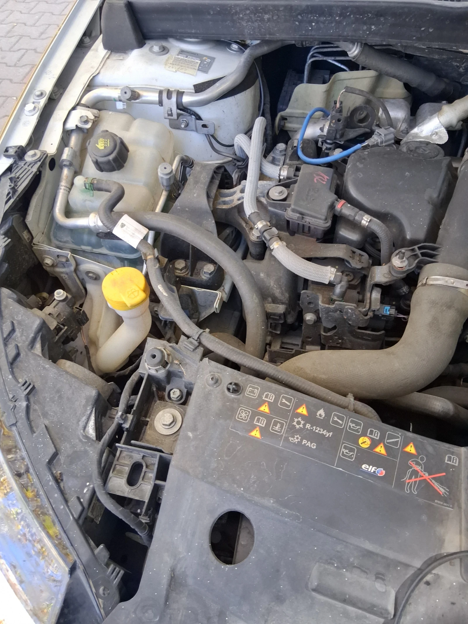 Renault Megane 1, 5 дизел 110 к.с., снимка 13 - Автомобили и джипове - 56345549