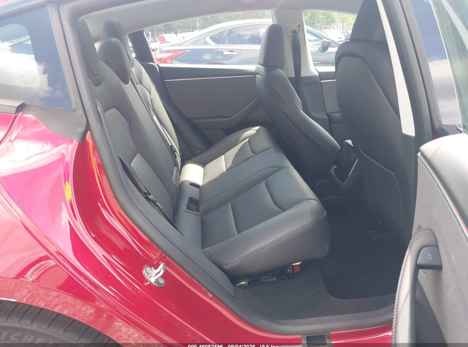 Tesla Model 3, снимка 8 - Автомобили и джипове - 56560953
