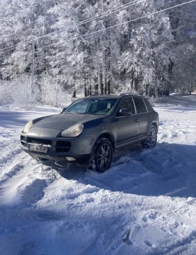 Porsche Cayenne 4.5 газ, снимка 2