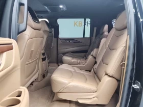 Cadillac Escalade 6.2 ESV* ЛЮК* HUD* ПОДГРЕВ ВОЛАН* ЕЛ. БАГАЖНИК* КР, снимка 12