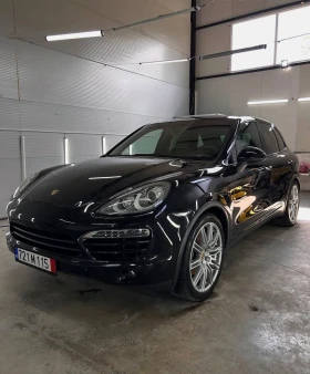    Porsche Cayenne GTS/