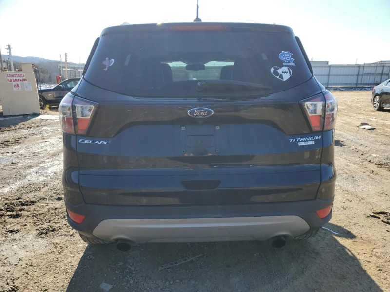 Ford Escape Минимална щета, снимка 5 - Автомобили и джипове - 49166958