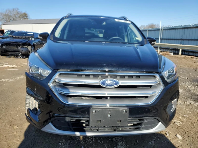 Ford Escape Минимална щета, снимка 2 - Автомобили и джипове - 49166958