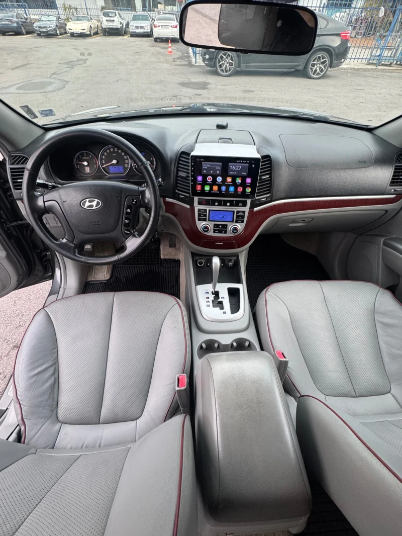 Hyundai Santa fe 2.2 4WD/АВТОМАТ/ПОДГРЕВИ/ANDROID/КОЖА ТОП!!!, снимка 13 - Автомобили и джипове - 52353856