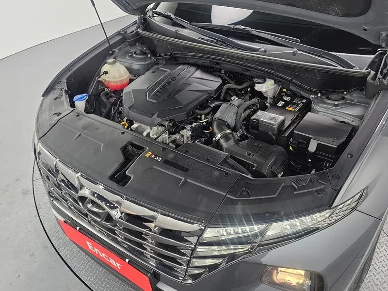 Hyundai Tucson (Nx4) Diesel 2.0 2Wd Modern, снимка 6 - Автомобили и джипове - 55088165