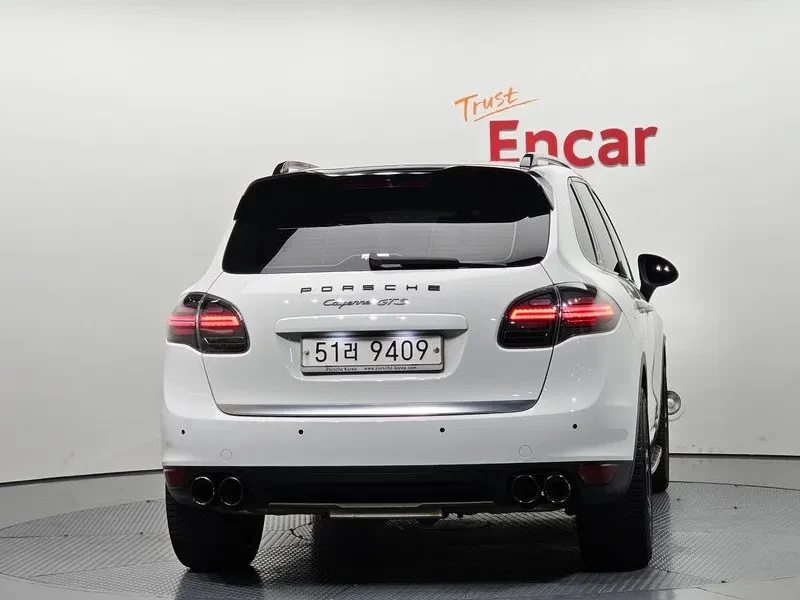 Porsche Cayenne 4.8 S 958, снимка 4 - Автомобили и джипове - 56251940