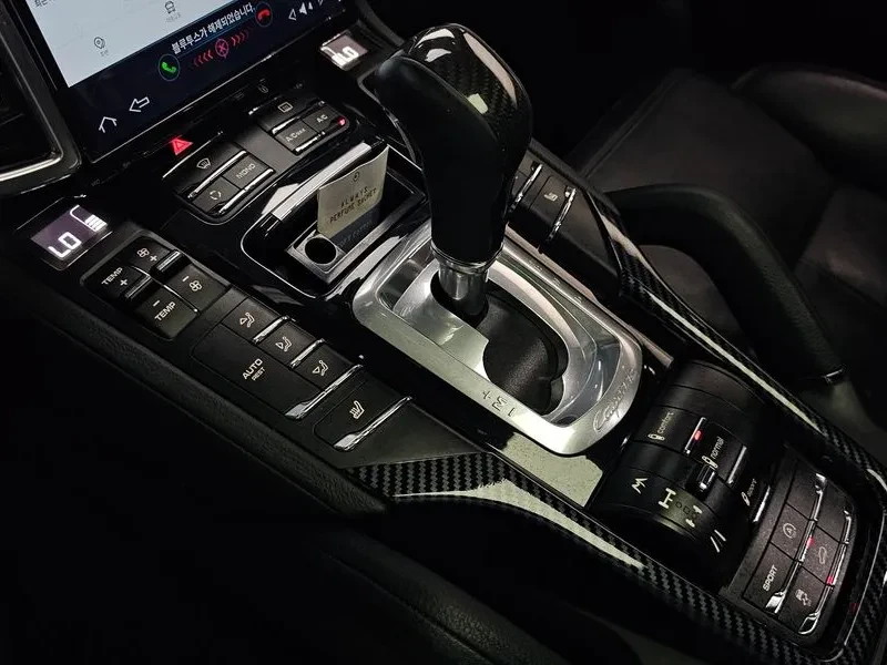 Porsche Cayenne 4.8 S 958, снимка 9 - Автомобили и джипове - 56251940