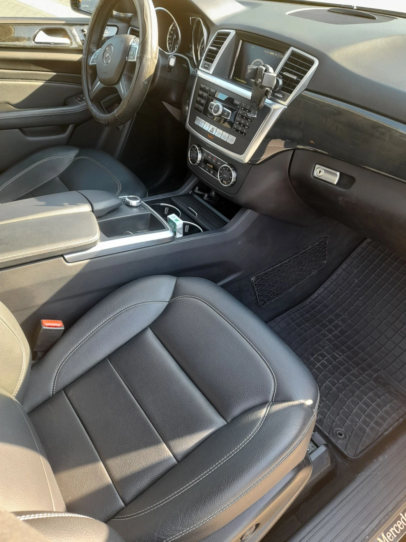 Mercedes-Benz ML 350 3, 5 bluetec, 258h.p.W166 - изображение 9