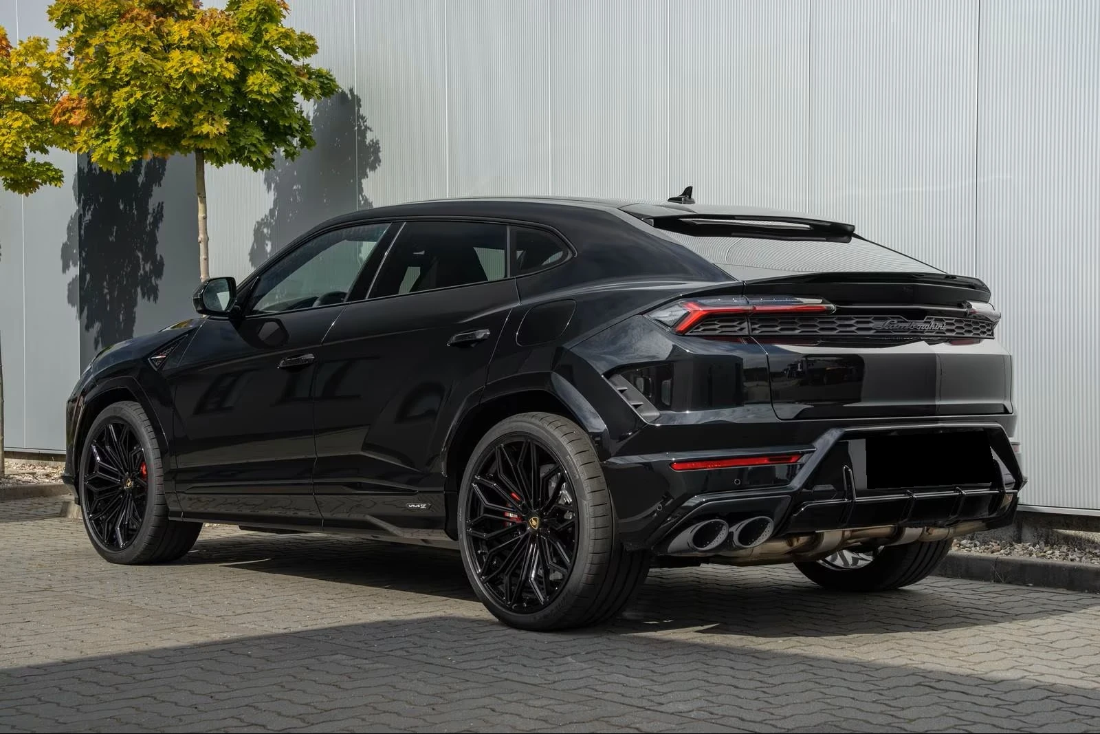 Lamborghini Urus SE /Carbon/BangOlufsen/ - изображение 3