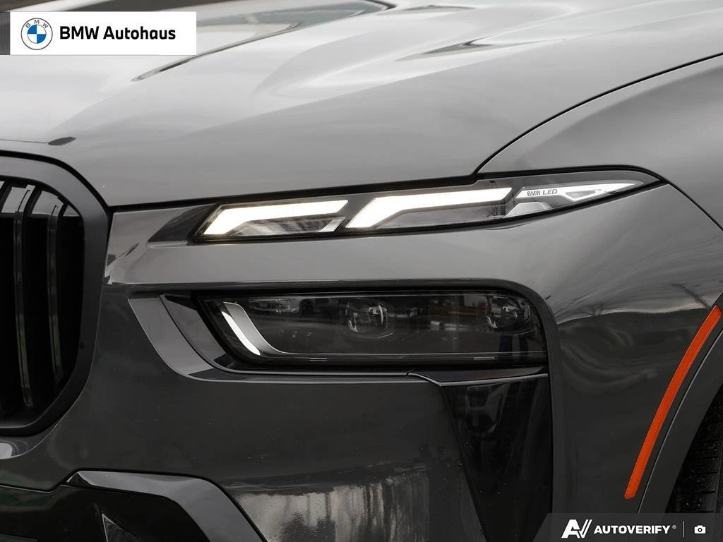 BMW X7 xDrive40i M SPORT PRO С РЕГИСТРАЦИЯ & АВТО КРЕДИТ, снимка 3 - Автомобили и джипове - 53801619