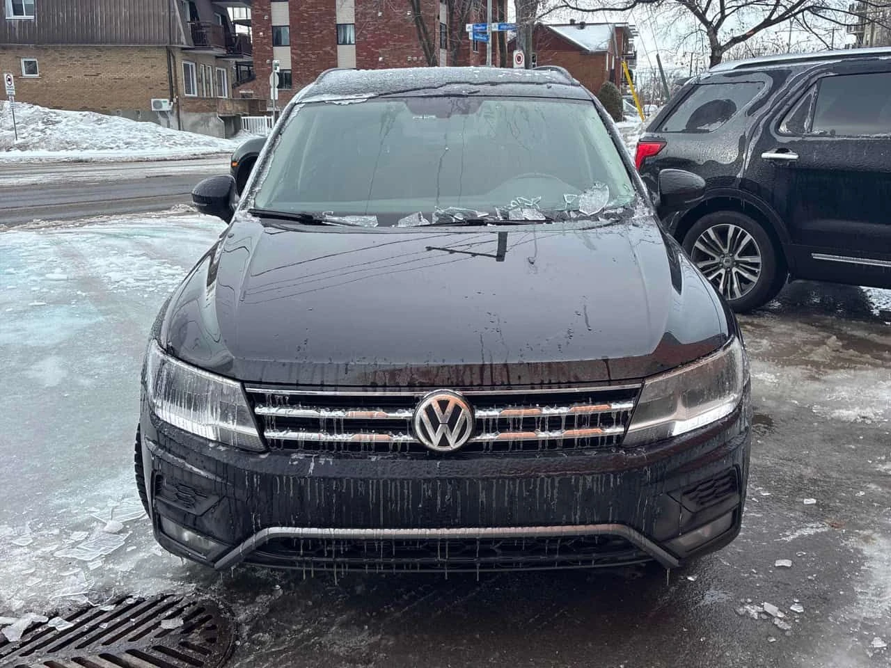 VW Tiguan * Comfortline * CARFAX * БЕЗ ПЪРВОНАЧАЛНА ВНОСКА, снимка 6 - Автомобили и джипове - 53826483