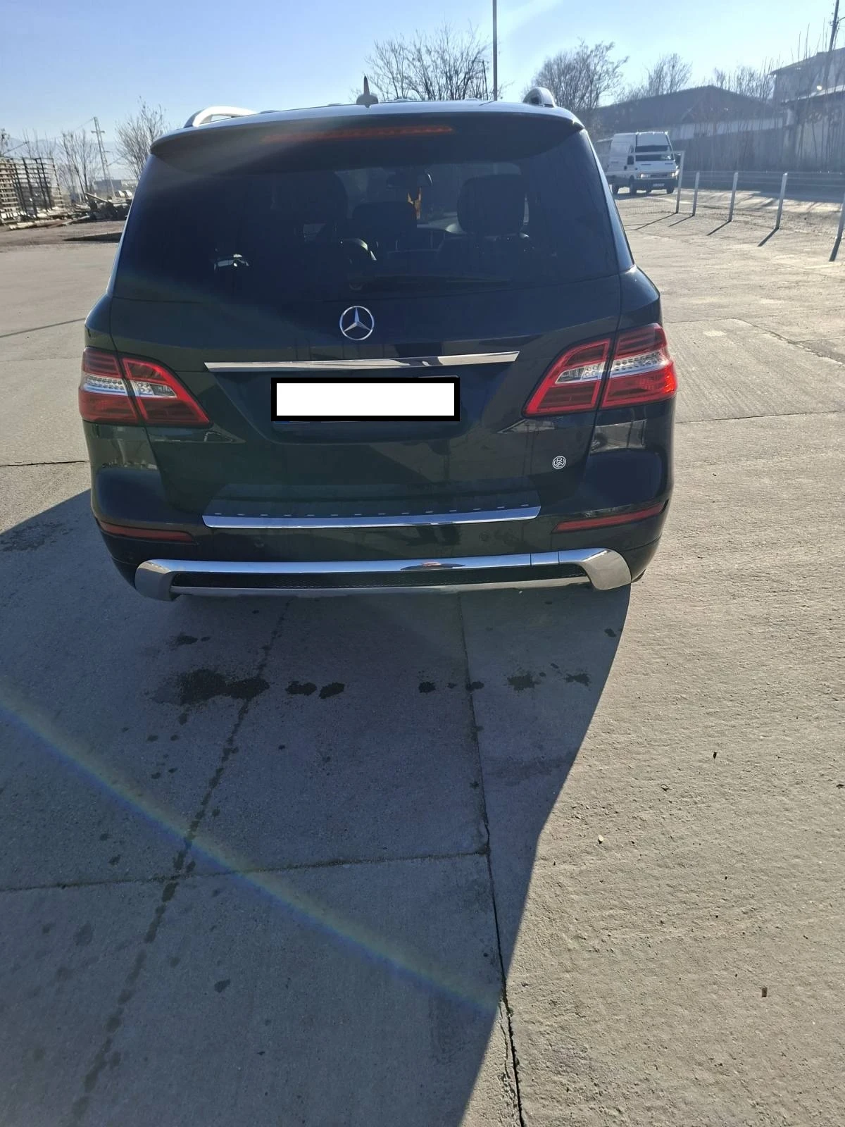 Mercedes-Benz ML 350 AMG* Вакум* Печка* Harman Kardon* Камера, снимка 8 - Автомобили и джипове - 54069719