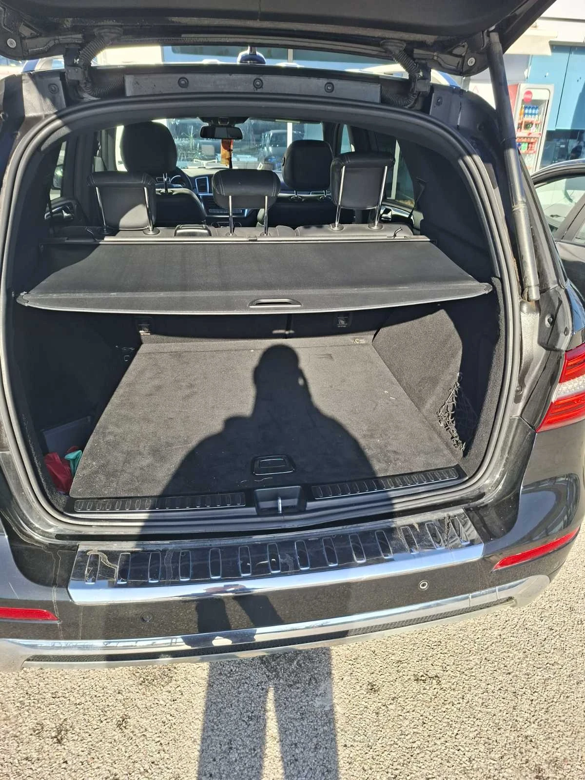 Mercedes-Benz ML 350 AMG* Вакум* Печка* Harman Kardon* Камера, снимка 14 - Автомобили и джипове - 54069719