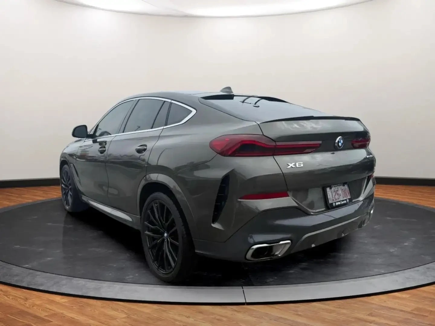 BMW X6 M40i, снимка 3 - Автомобили и джипове - 54393836