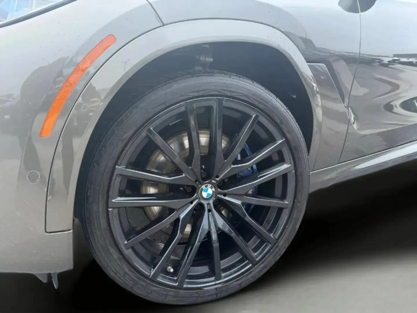 BMW X6 M40i, снимка 5 - Автомобили и джипове - 54393836