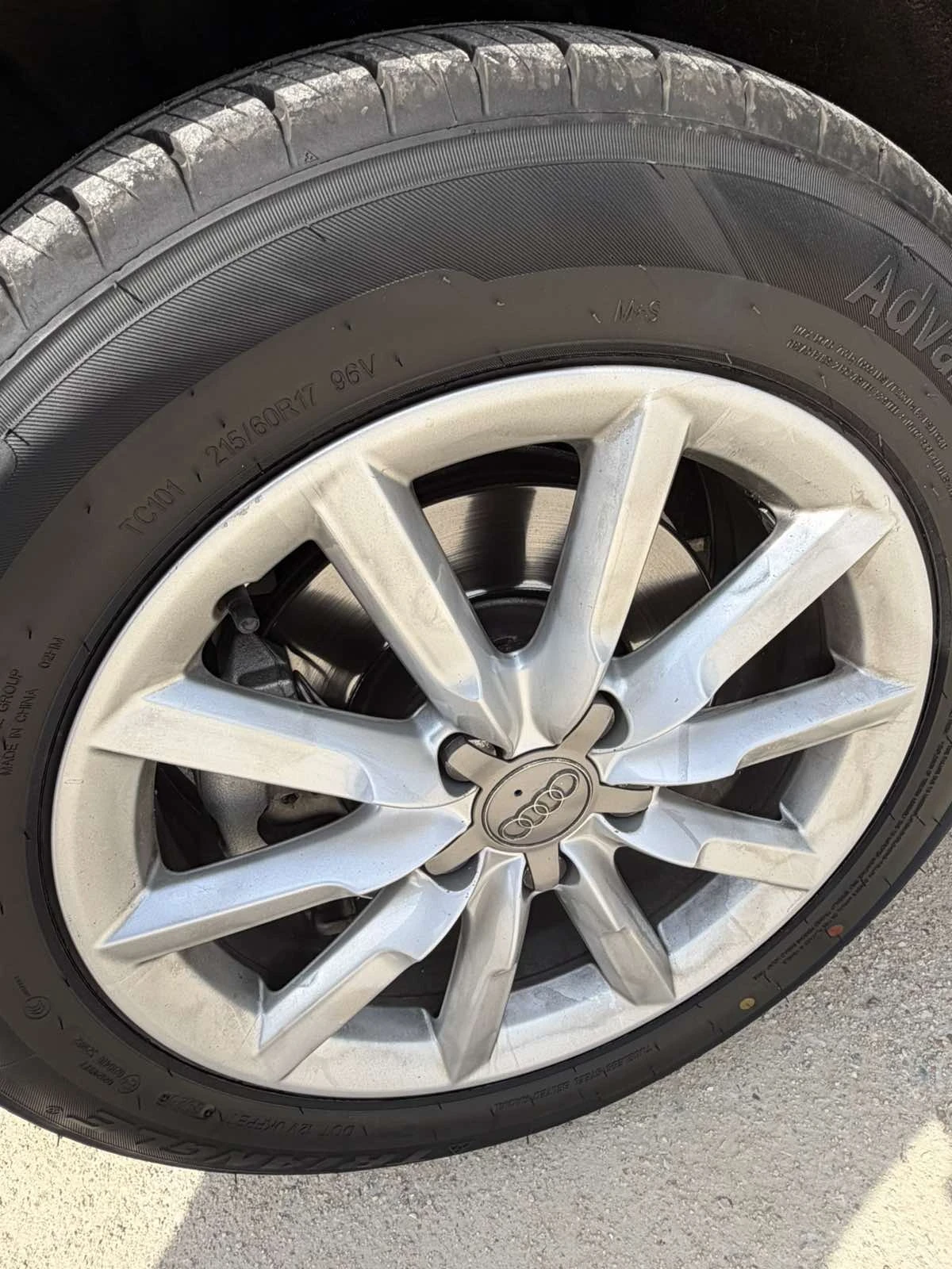 Audi Q3, снимка 9 - Автомобили и джипове - 54436361