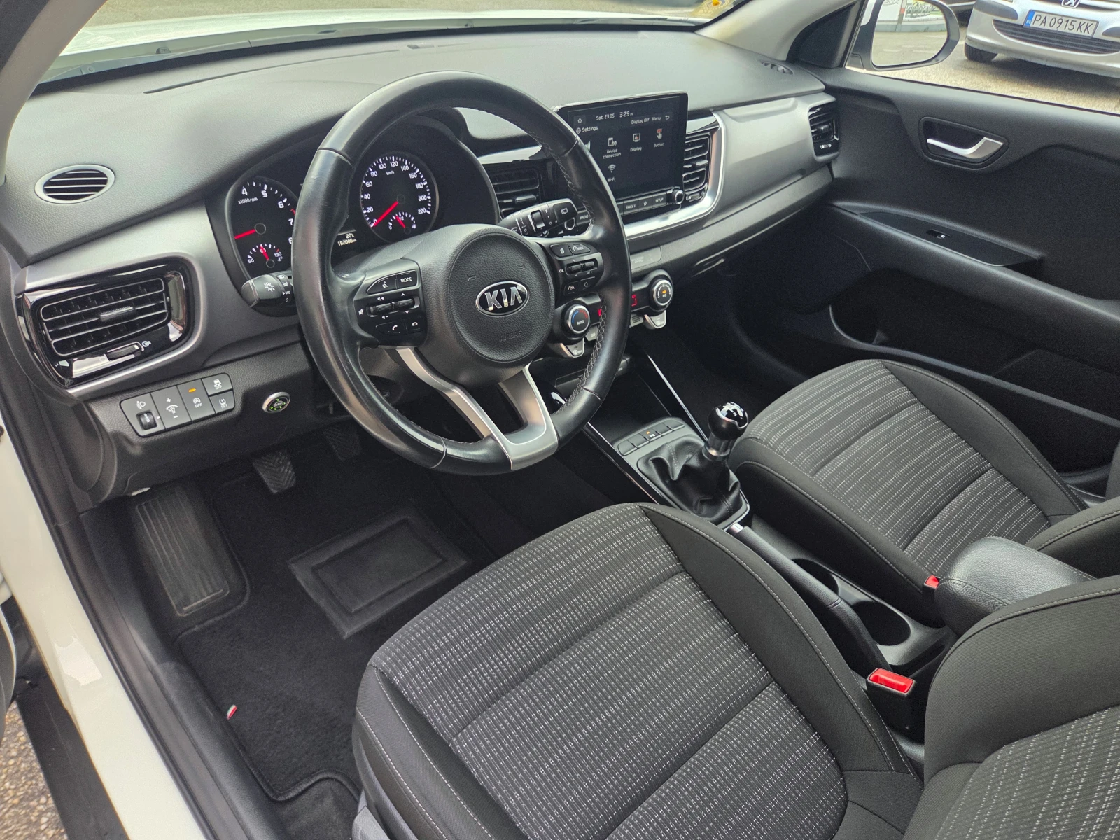 Kia Stonic 1.2i/LPG/BRC/Distronic/Navi/Камера, снимка 9 - Автомобили и джипове - 54653662