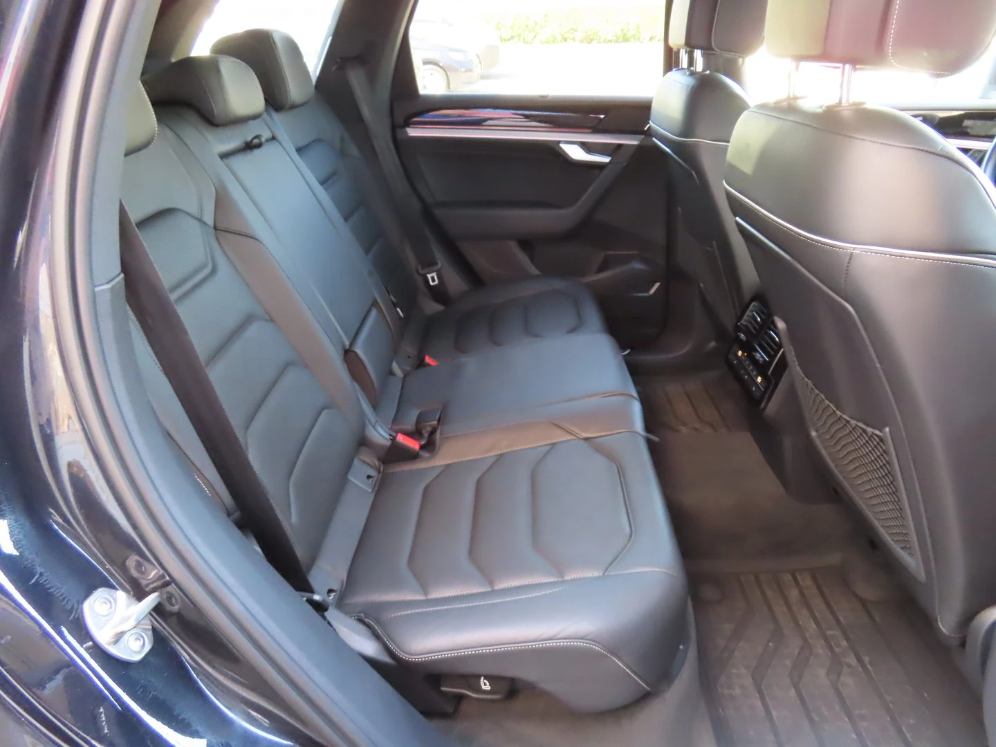 VW Touareg | Mobile.bg � ����������� 11