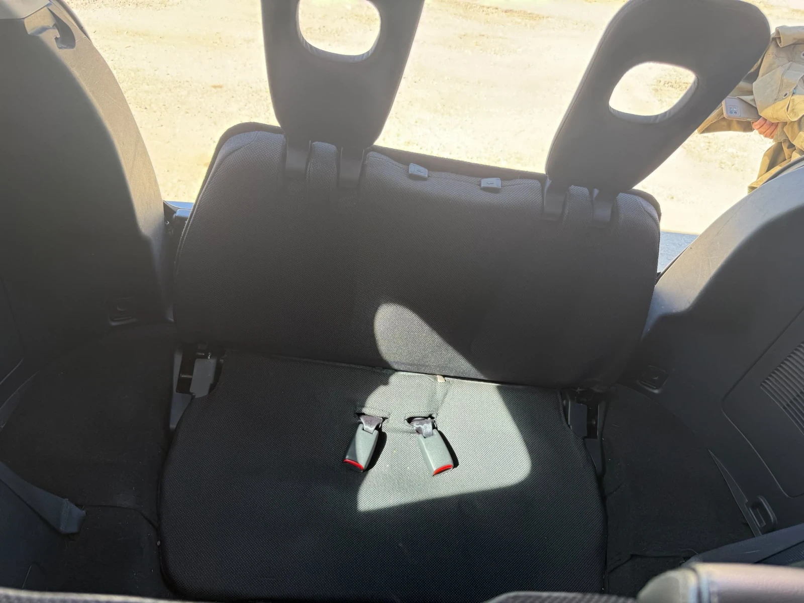 Citroen C-Crosser, снимка 11 - Автомобили и джипове - 55577629