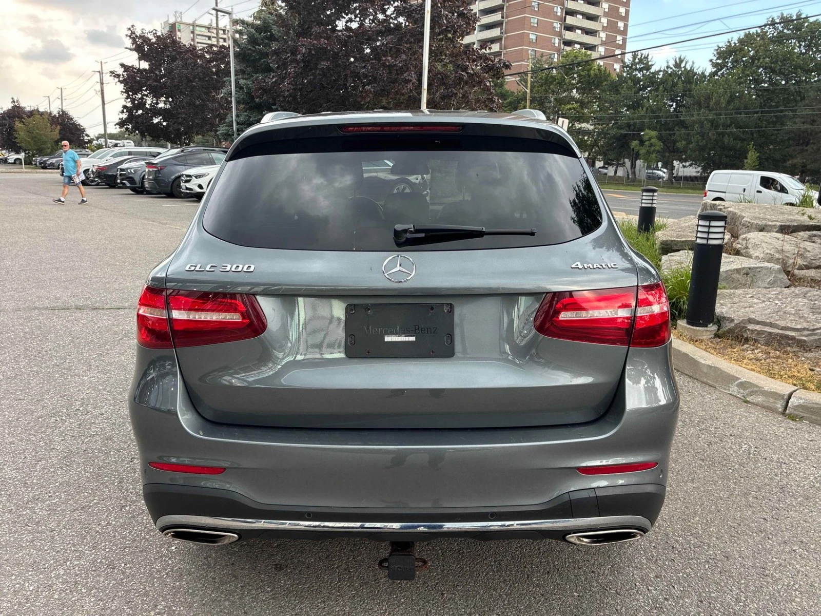 Mercedes-Benz GLC 300 360 * Burmester * АвтоКредит * (ЦЕНА ДО БГ), снимка 5 - Автомобили и джипове - 55674450