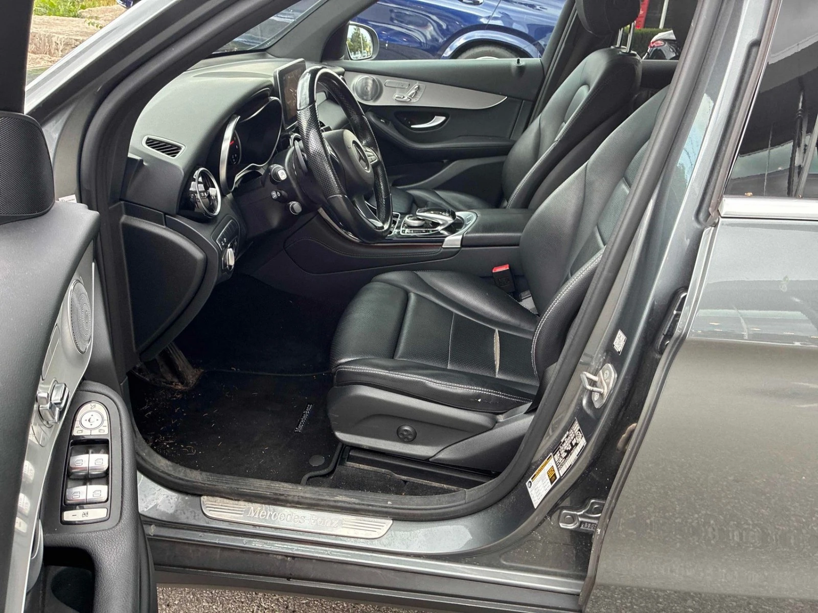 Mercedes-Benz GLC 300 360 * Burmester * АвтоКредит * (ЦЕНА ДО БГ), снимка 7 - Автомобили и джипове - 55674450