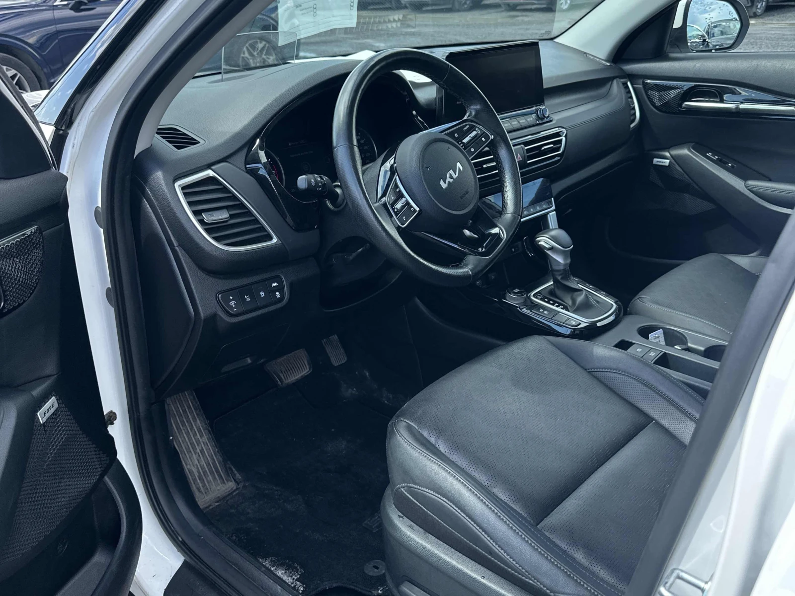 Kia Seltos, снимка 5 - Автомобили и джипове - 55690492