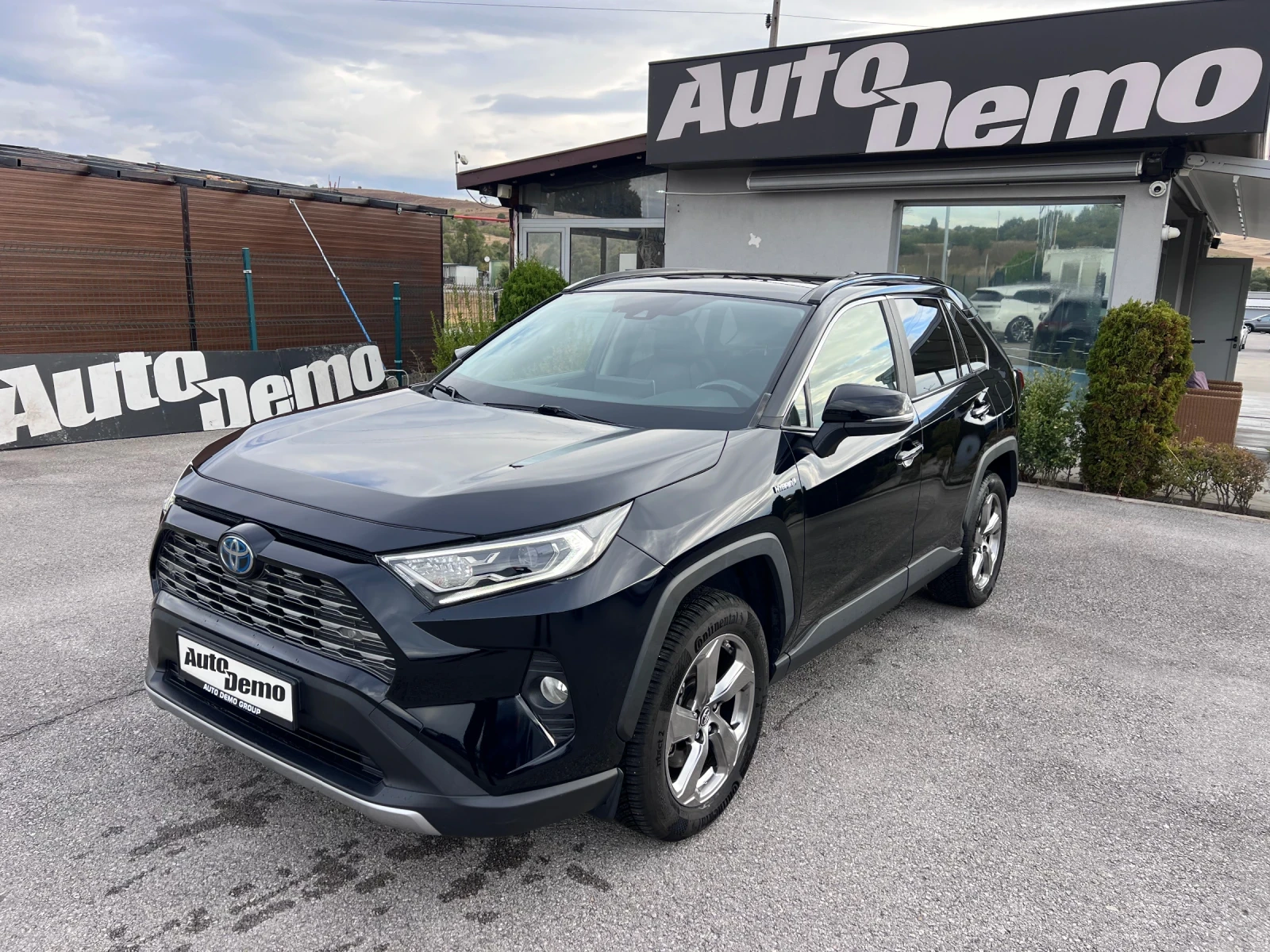 Toyota Rav4 2.5 Hibrid* JBL* Key Less* 