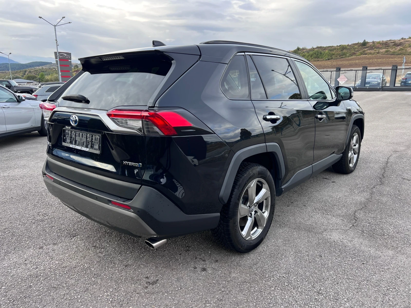 Toyota Rav4 2.5 Hibrid* JBL* Key Less* , снимка 4 - Автомобили и джипове - 56266327