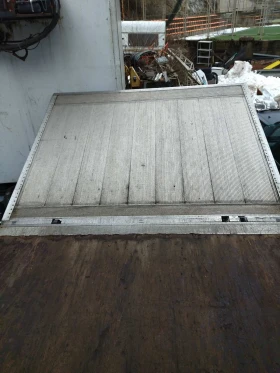 Mercedes-Benz Sprinter Алуминиева каросерия със борд и спойлер, снимка 6