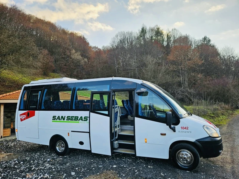 Iveco Daily Unvi , снимка 14 - Бусове и автобуси - 52777260