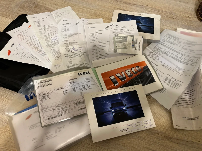 Iveco Daily 2.3D КЛИМАТИК ЕВРО 5, снимка 14 - Бусове и автобуси - 53024904