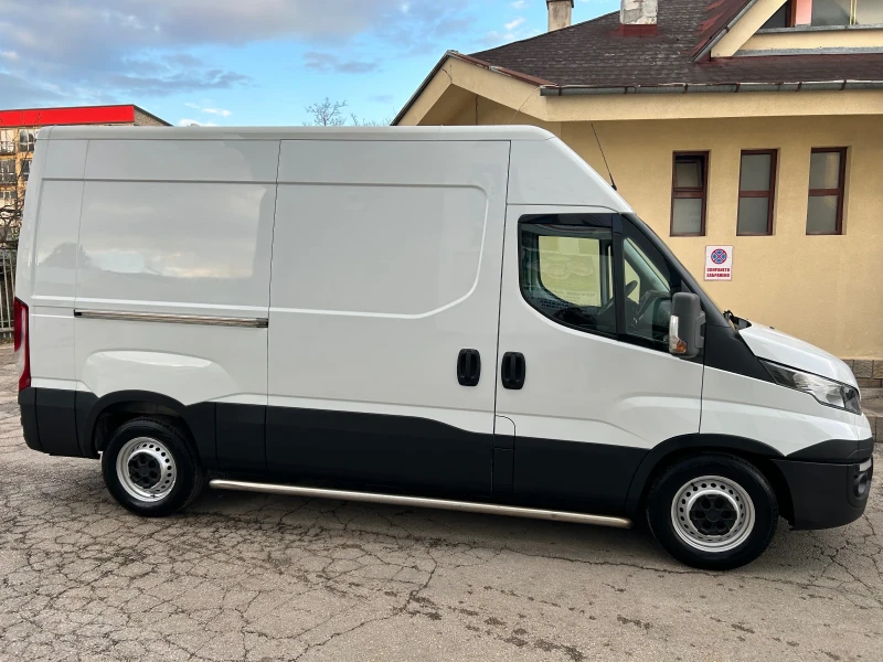 Iveco Daily 2.3D КЛИМАТИК ЕВРО 5, снимка 4 - Бусове и автобуси - 53024904