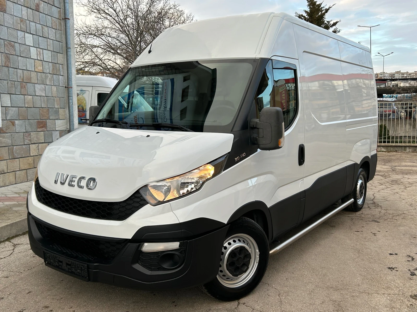 Iveco Daily 2.3D КЛИМАТИК ЕВРО 5, снимка 1