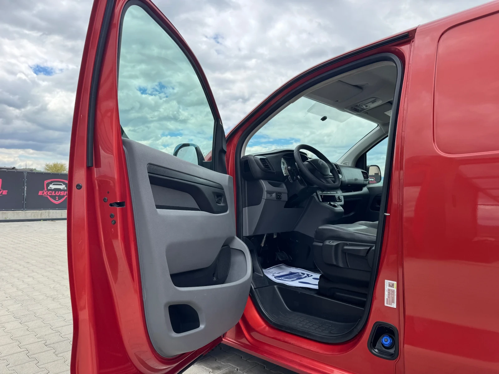 Citroen Jumpy 2.0HDI L3 AVTOMAT , снимка 9 - Бусове и автобуси - 54383575