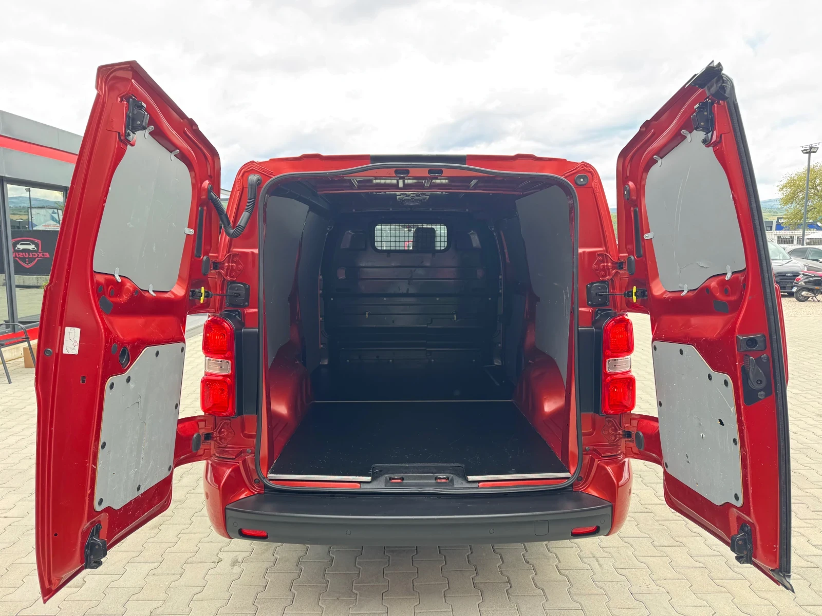 Citroen Jumpy 2.0HDI L3 AVTOMAT , снимка 16 - Бусове и автобуси - 54383575