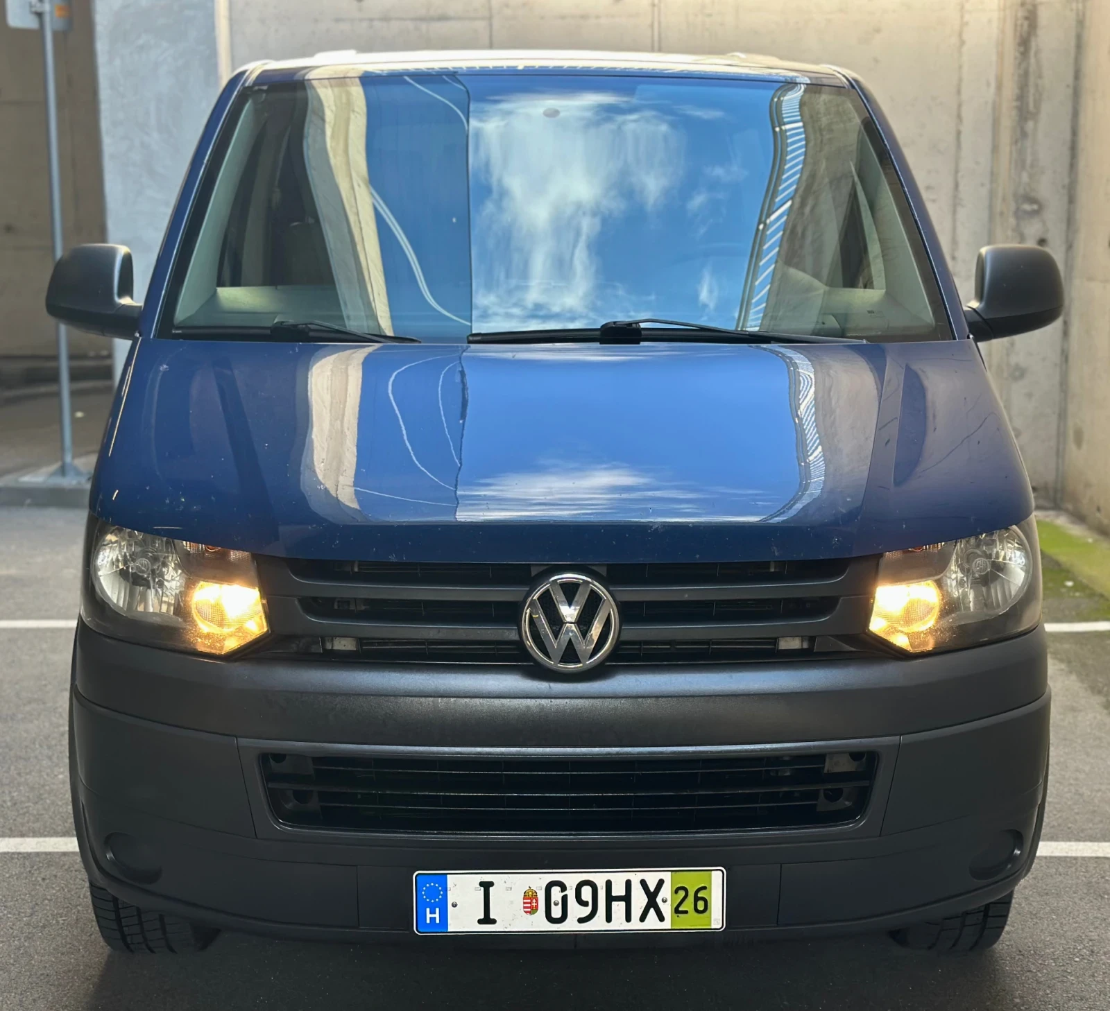 VW T5 9Места/140HP/LONG/Сервизна история, снимка 3 - Бусове и автобуси - 54662178
