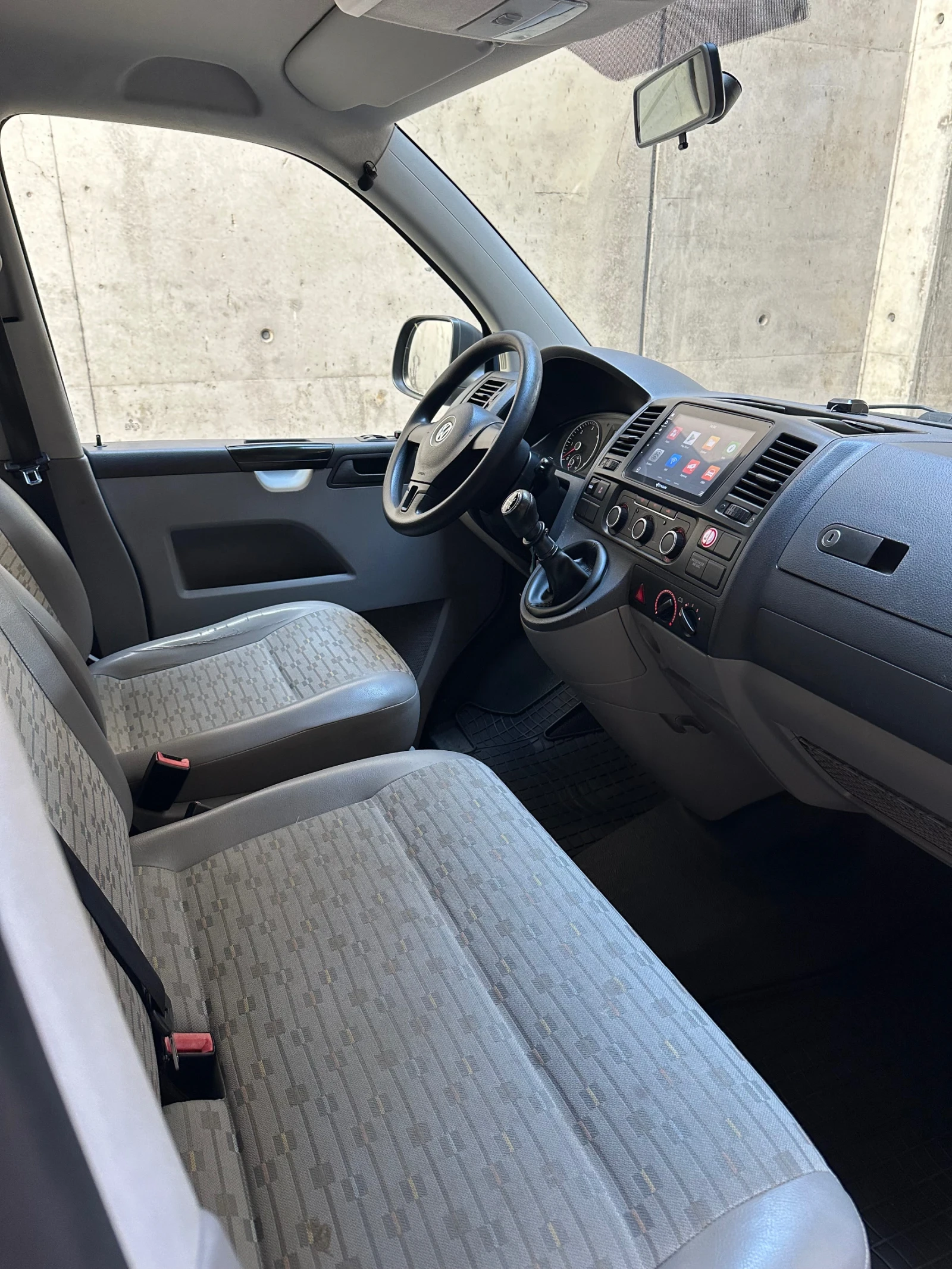 VW T5 9Места/140HP/LONG/Сервизна история, снимка 10 - Бусове и автобуси - 54662178